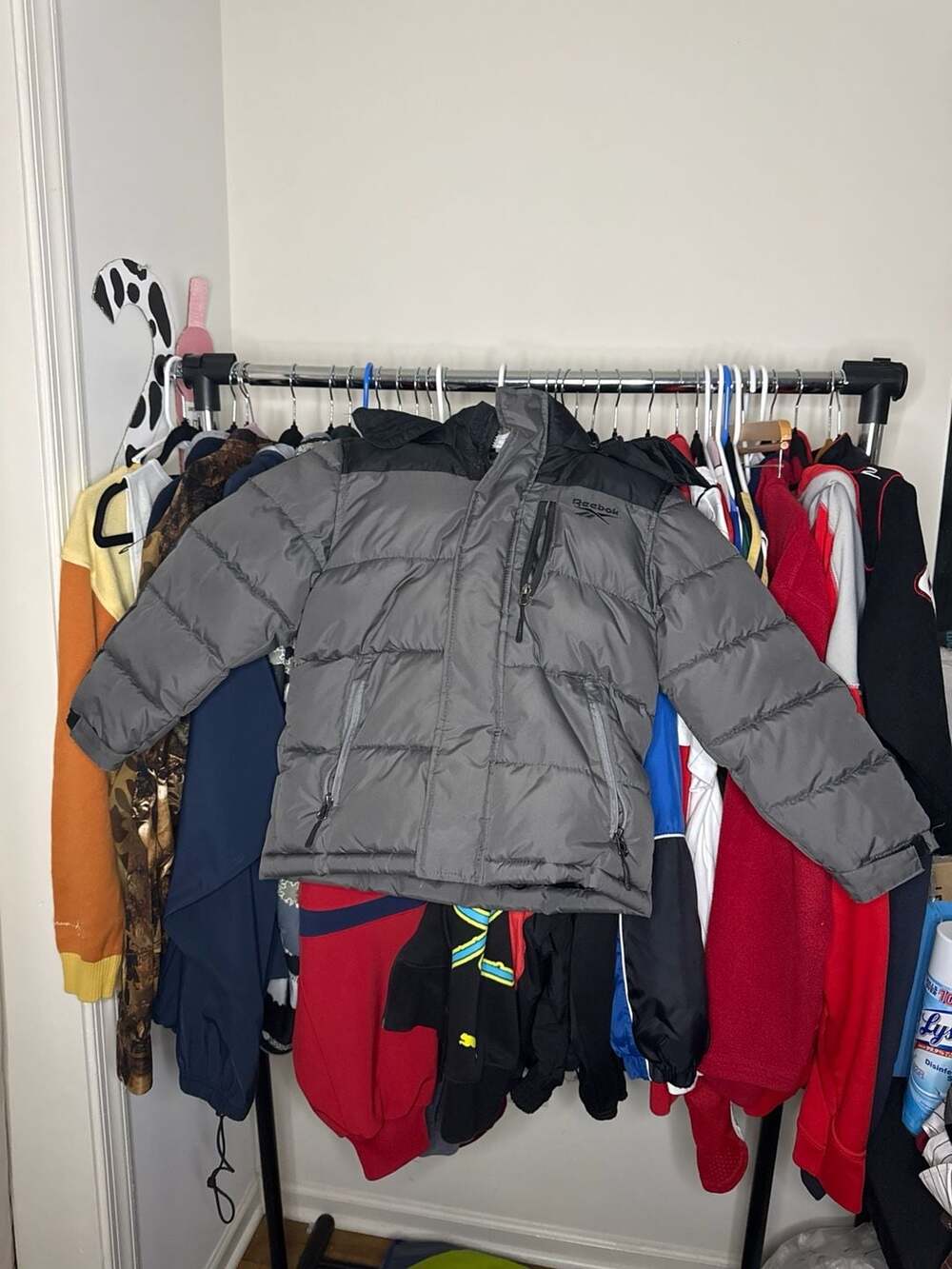 Reebok Youth Boys Heavyweight Gray and Black Hooded Puffer Winter Jacket